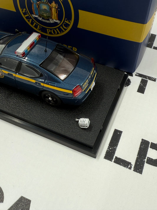 ROLLIN 2008 Dodge Charger New York State Police 1:64 Diecast AUCTION