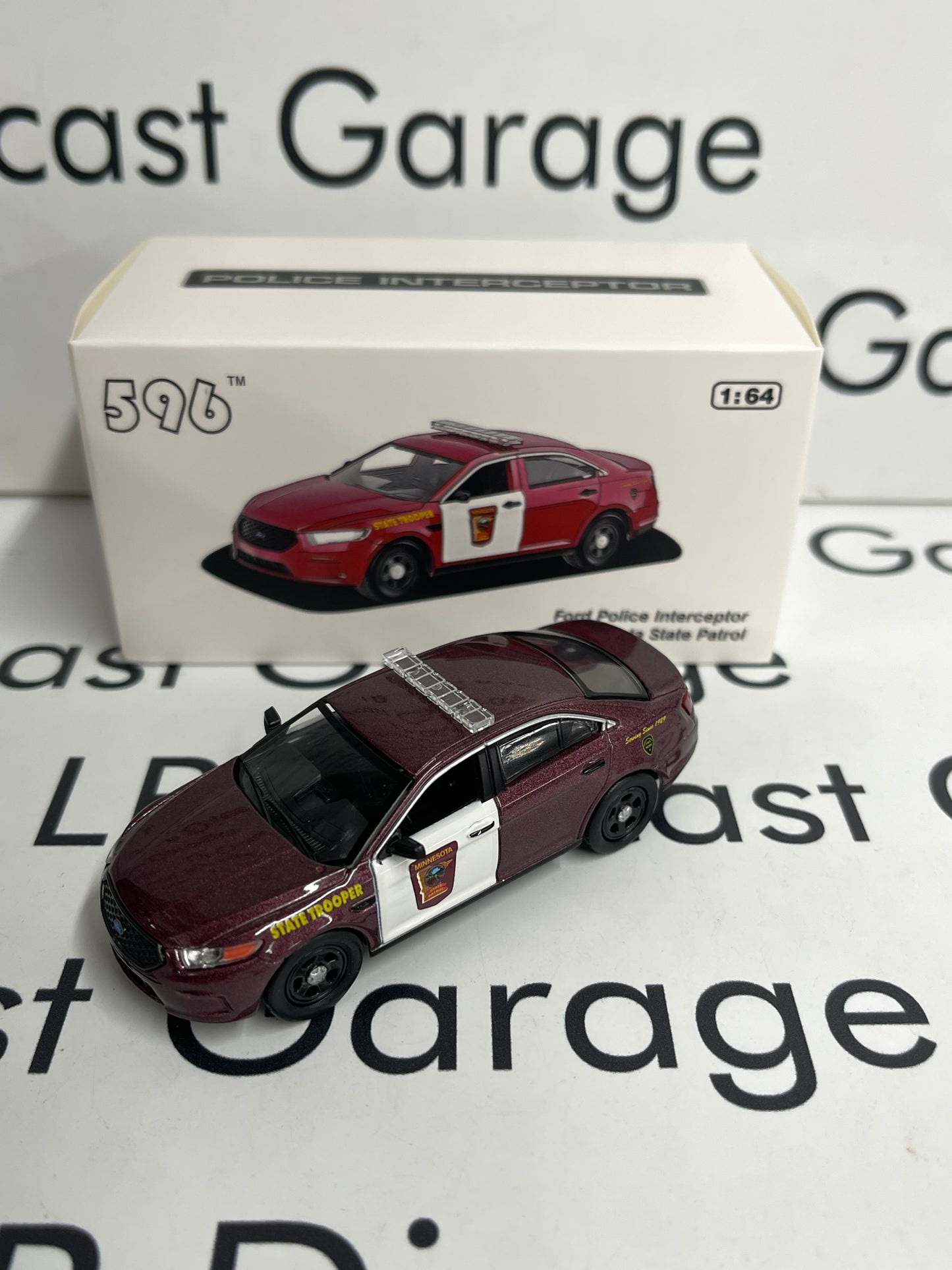 596 Model Ford Taurus Minnesota State Police 1:64 Diecast