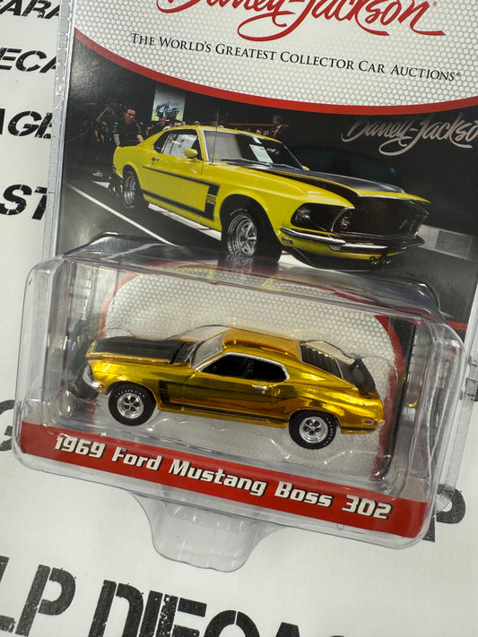 GOLD CHASE GREENLIGHT 1969 Ford Mustang Boss 302 Yellow 1:64 Diecast Barrett Jackson