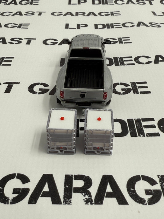 3D Printed Customs IBC Tote w/ Pallet & Cage 275 Gallon 2pcs for 1:64 Scale Diecast