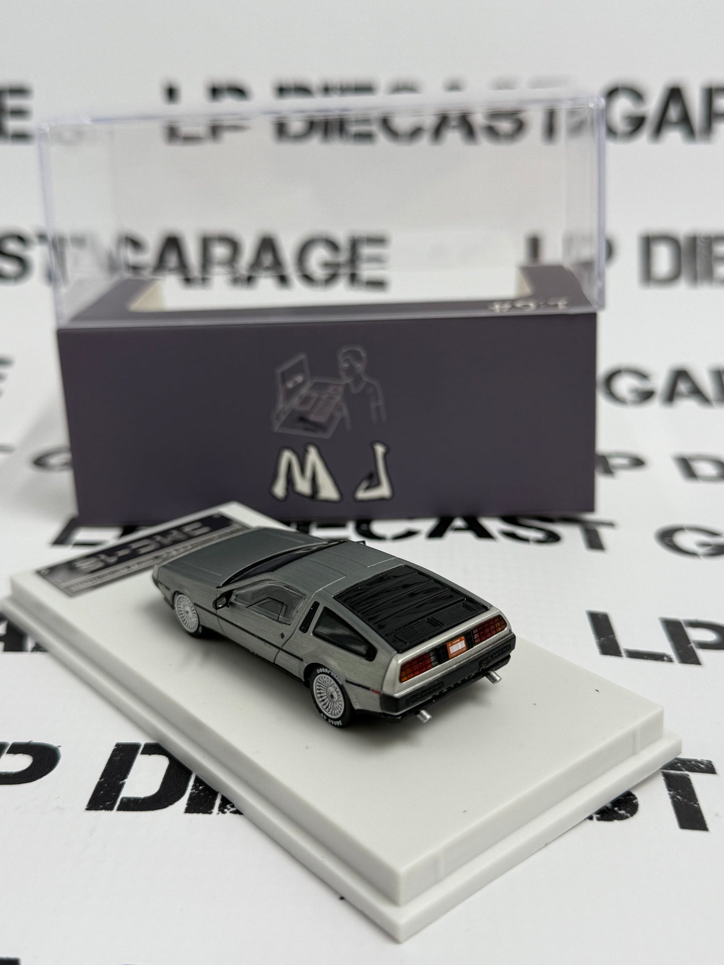 MJ Models DMC-12 Delorean Stainless Steel Factory Car 1:64 Diecast