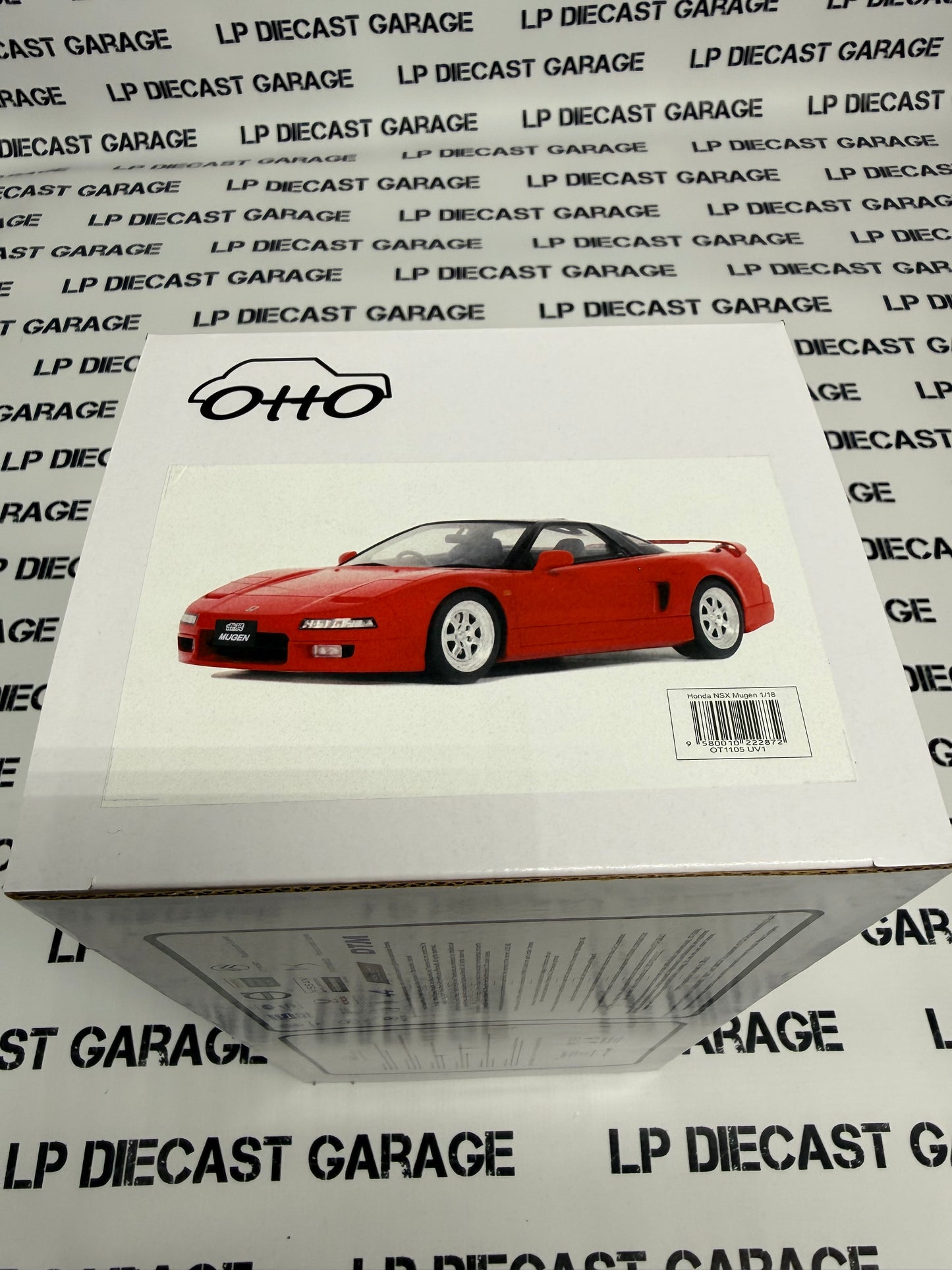 OTTO MOBILE Honda NSX Mugen Red 1:18 Scale Resin Model OT1105