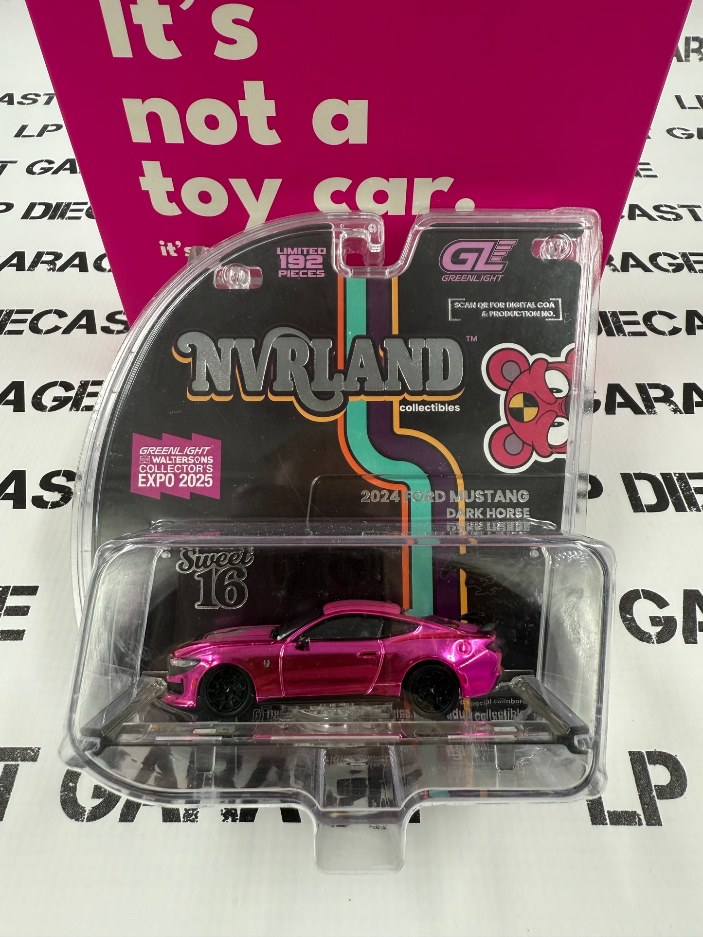 GREENLIGHT 2024 Ford Mustang Dark Horse Pink 1:64 Diecast 2025 Expo NVRLand Exclusive