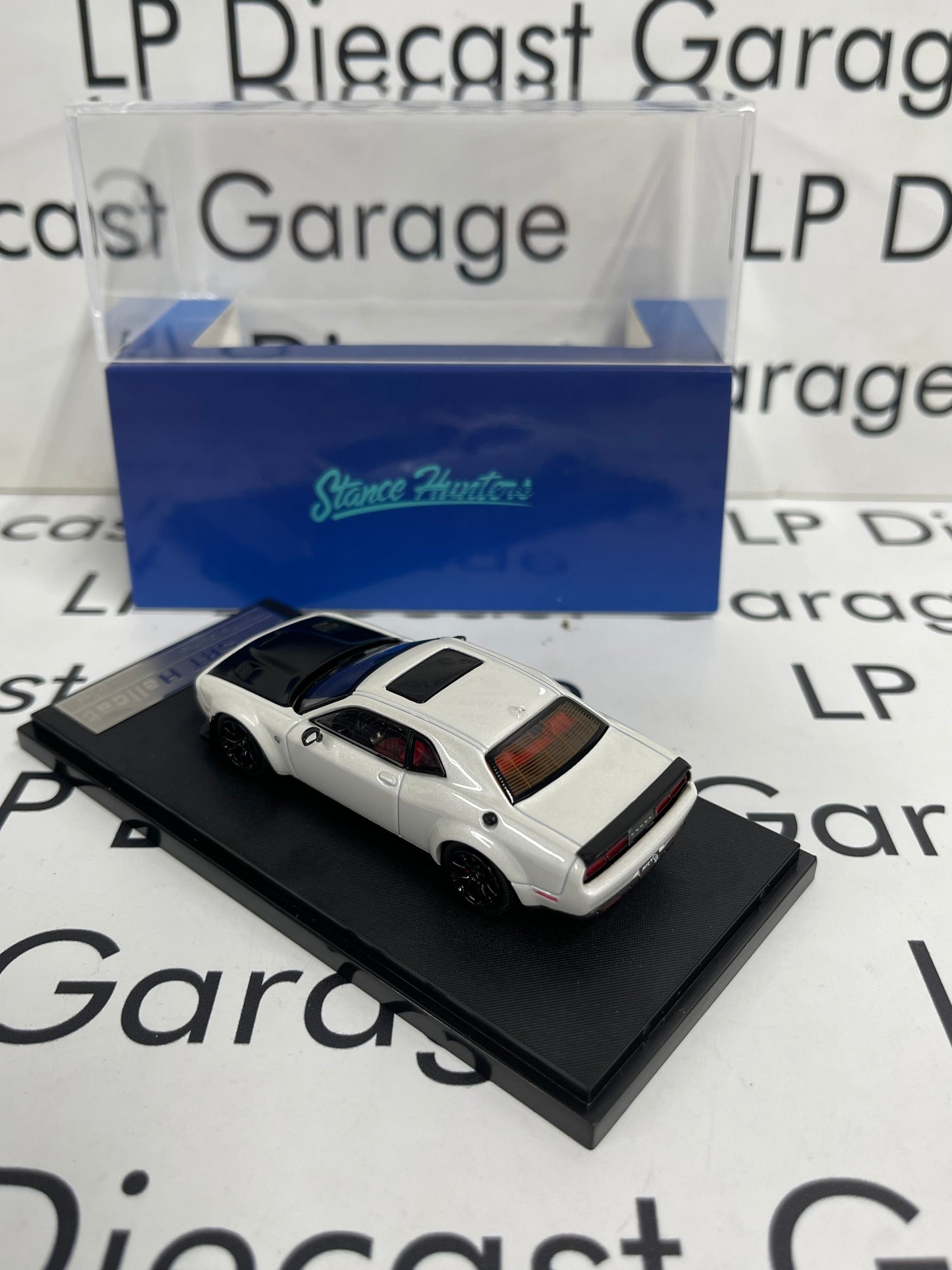 STANCE HUNTERS 2023 Dodge Challenger SRT White w/ Black Hood 1:64 Diecast