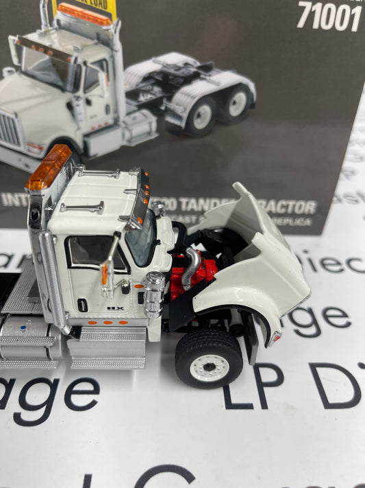 DIECAST MASTERS International HX520 Tandem Tractor White Semi 1:50 Diecast