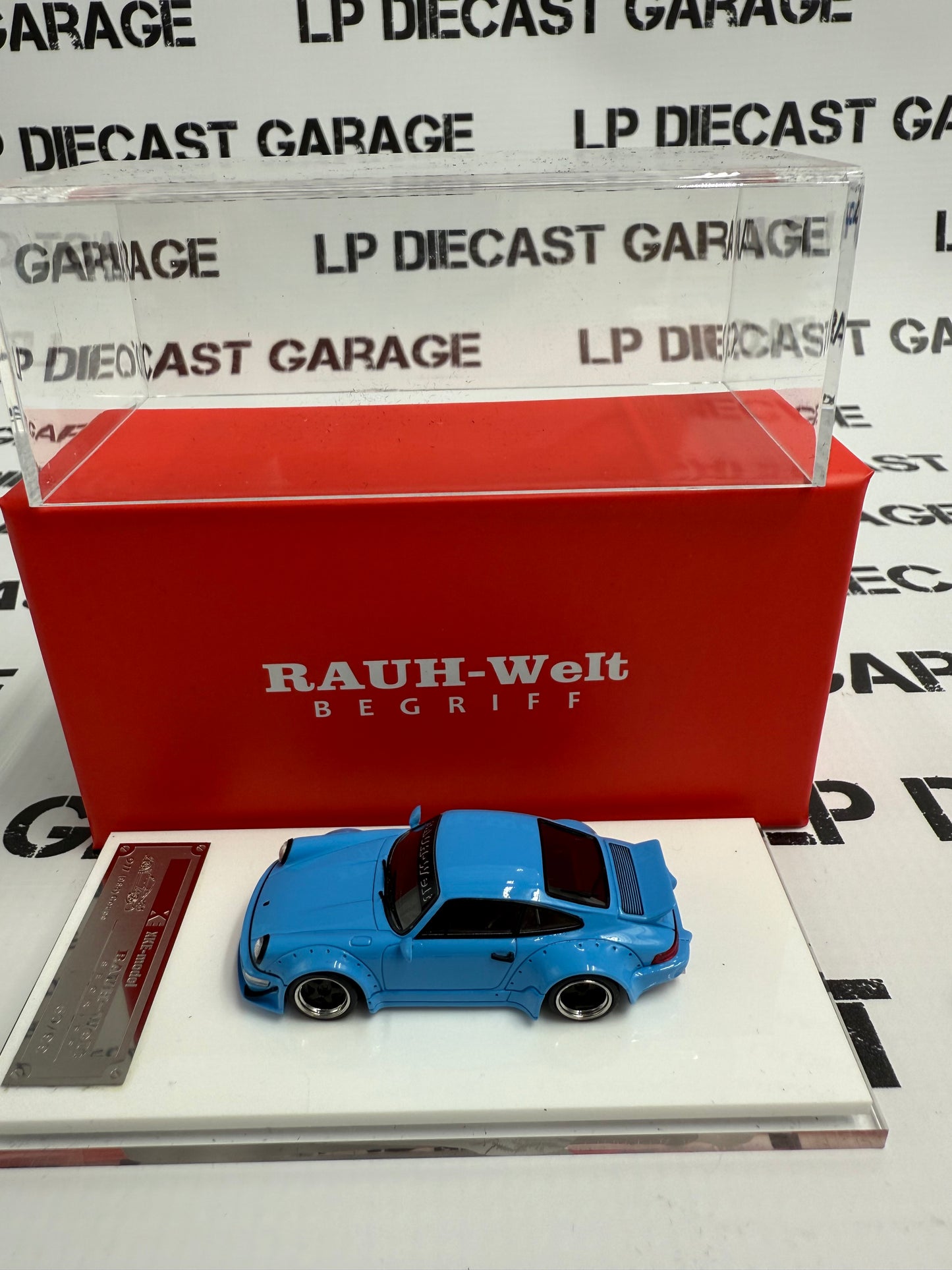 XKE-Models Porsche 964 RWB BeGriff Blue 1:64 Resin Model Rauh-Welt