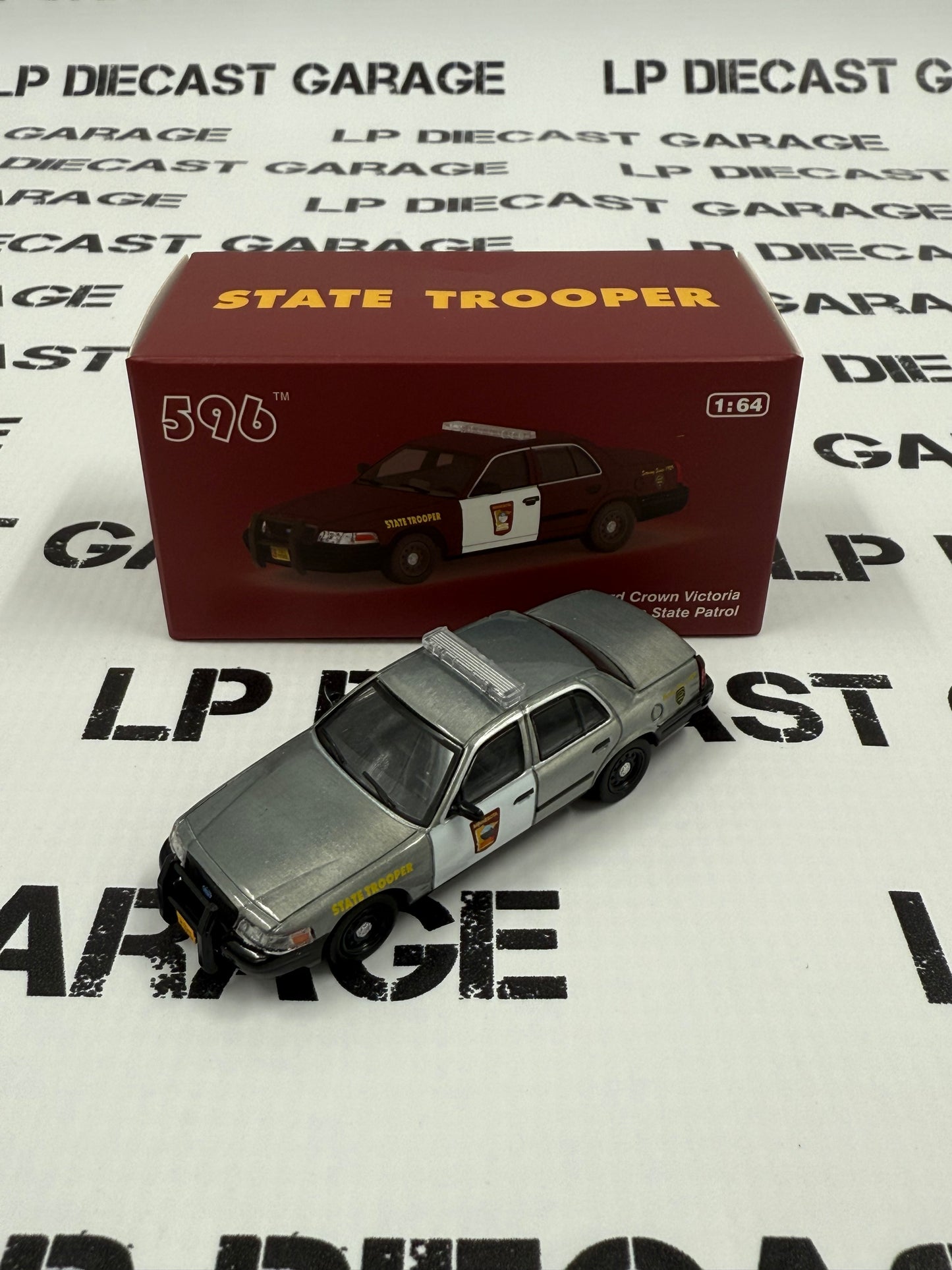 RAW 596 Model Ford Crown Victoria Minnesota State Patrol 1:64 Diecast AUCTION