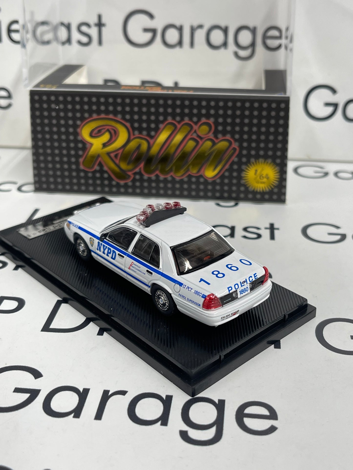 ROLLIN Ford Crown Victoria NYPD New York Police Interceptor White 1:64 Diecast
