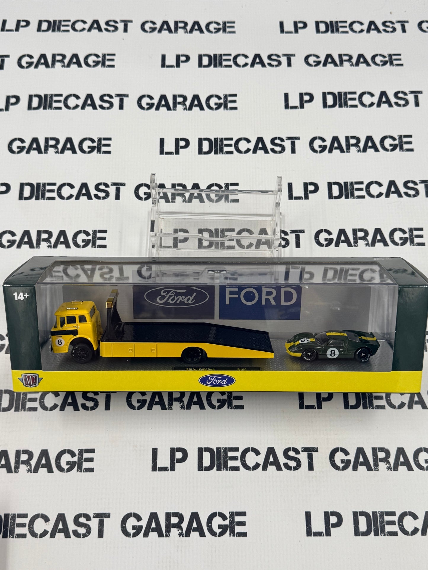 M2 Haulers 1970 Ford C-600 Truck + 1966 GT40 Yellow 1:64 Diecast