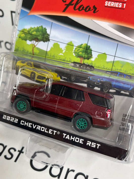 CHASE GREENLIGHT 2022 Chevrolet Tahoe RST Maroon 1:64 Diecast Showroom