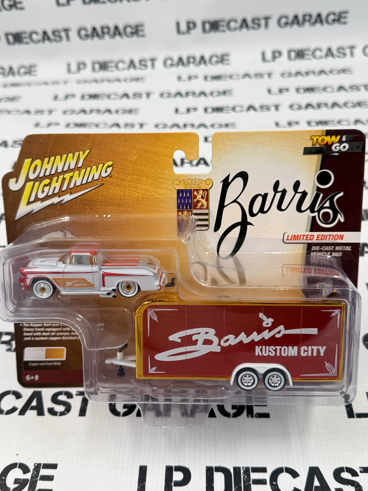 JOHNNY LIGHTNING Barris Kopper Kart w/ Car Trailer 1:64 Diecast Tow & Go