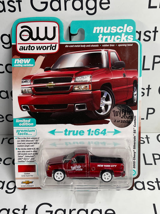AUTO WORLD 2005 Chevy Silverado SS New York Toy Fair 2025 1:64 Diecast Only 1008pcs Made