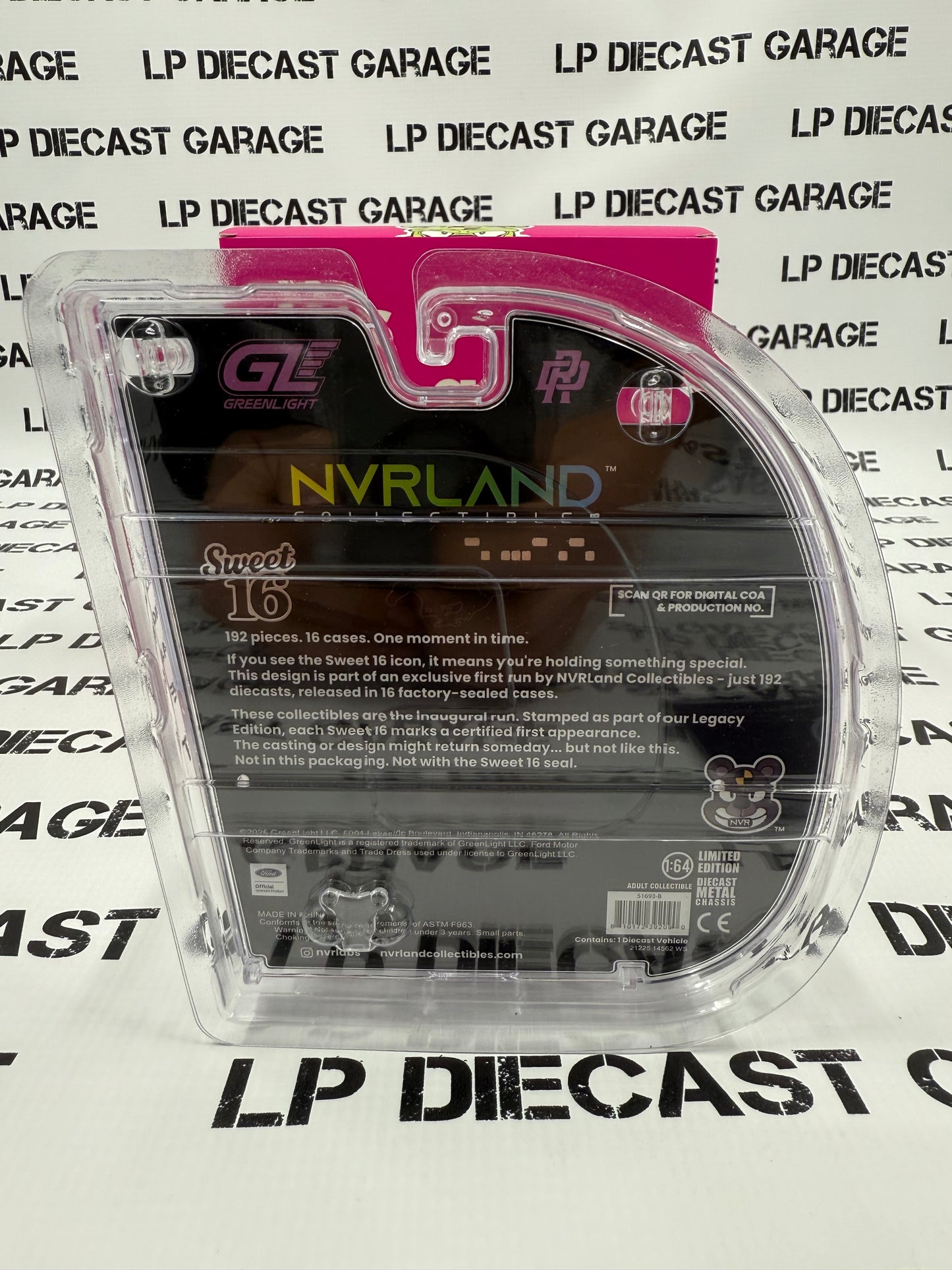 GREENLIGHT 2024 Ford Mustang Dark Horse Black 1:64 Diecast 2025 Expo NVRLand Exclusive