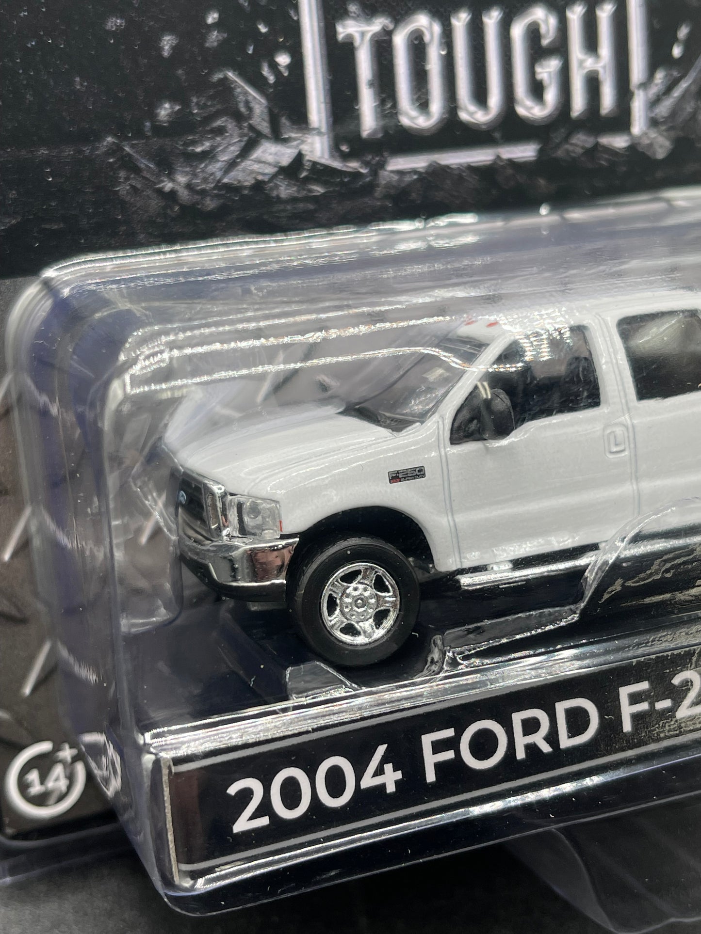 MOTORMAX 2004 Ford F-250 Truck Winter White LP Exclusive 1:64 Diecast