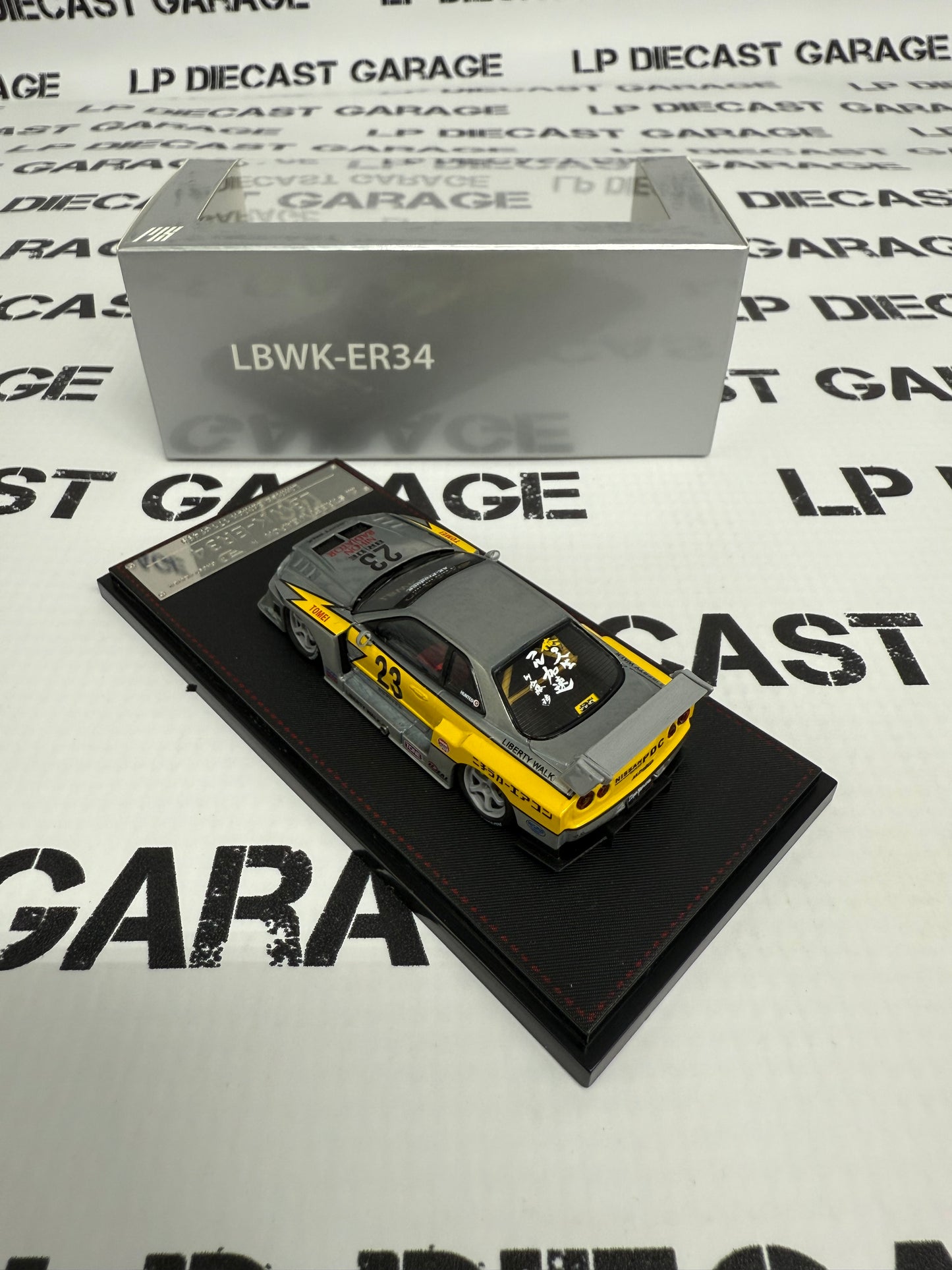 STREET WEAPON Nissan Skyline GT-R LBWK Raw Metal 1:64 Diecast Ghost Player