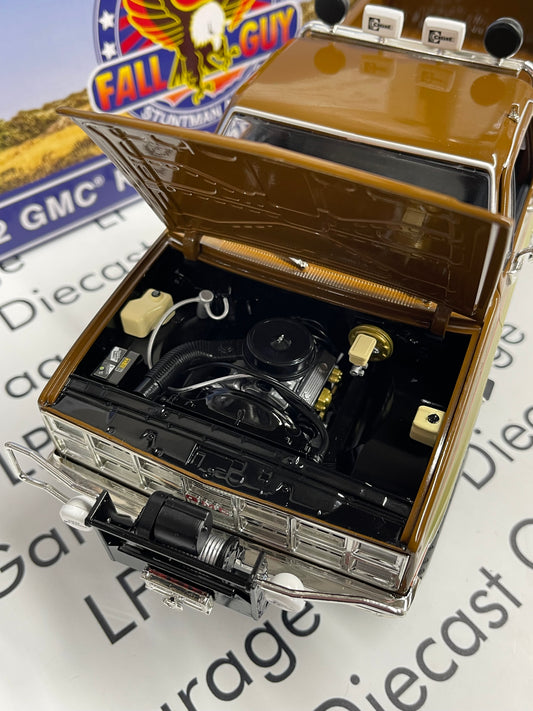 GREENLIGHT 1982 GMC K-2500 Fall Guy Truck 1:18 Diecast Hollywood