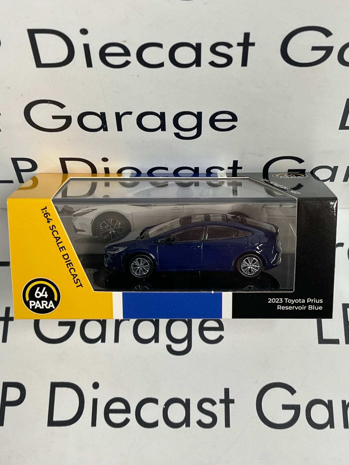 PARA64 2023 Toyota Prius Reservoir Blue 1:64 Diecast