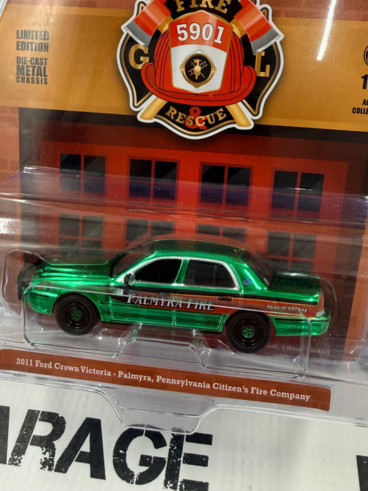 CHASE GREENLIGHT 2011 Ford Crown Victoria Palmyra PA 1:64 Diecast Fire Rescue