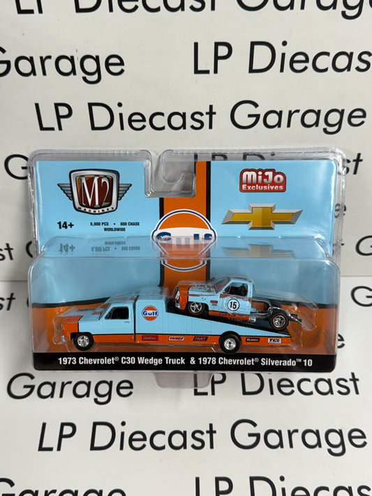 M2 1973 Chevrolet C30 Ramp Truck & Bedless Silverado Gulf 1:64 Diecast MiJo