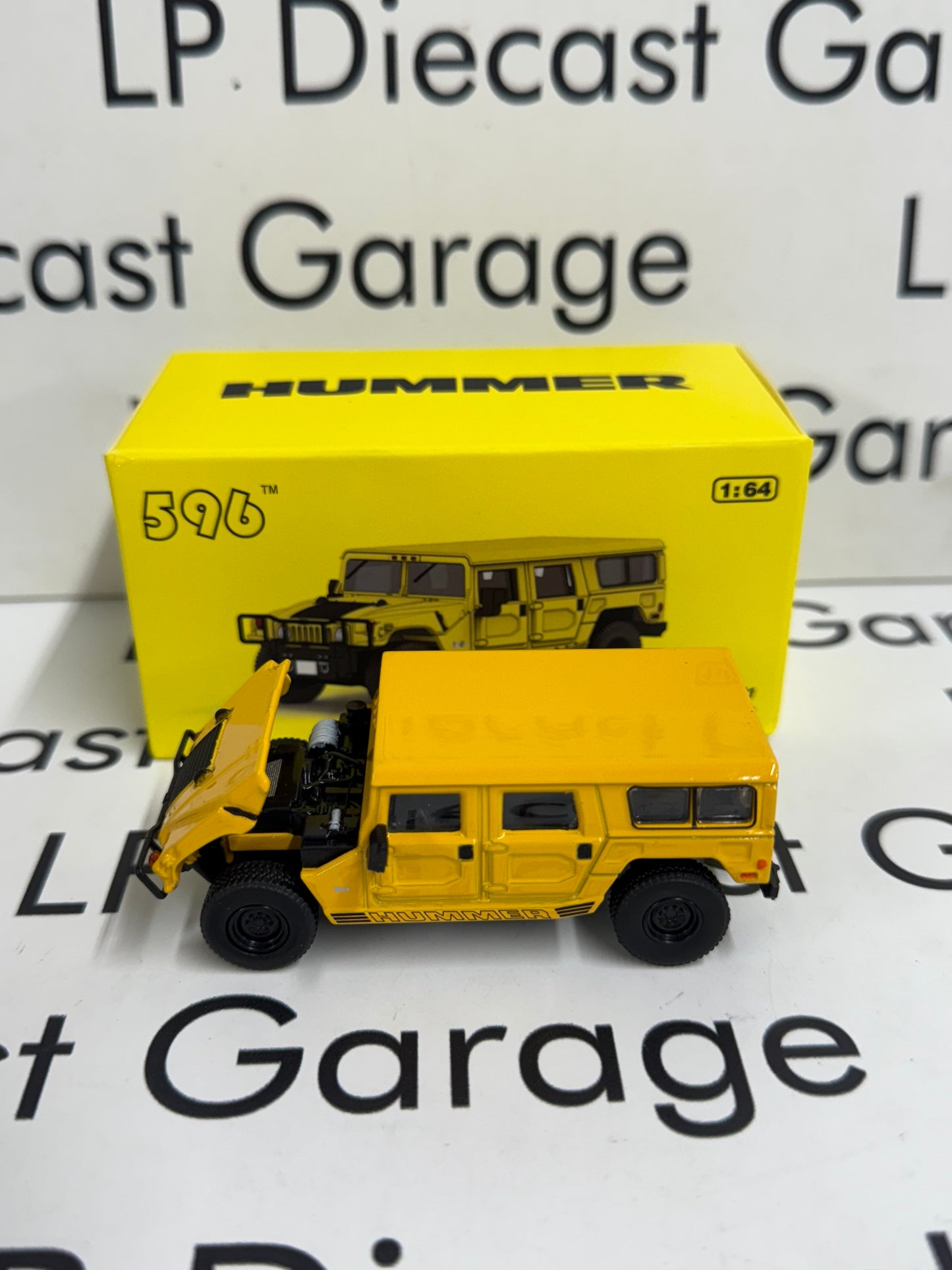596 Model Hummer H1 Yellow 1:64 Diecast Opening Hood