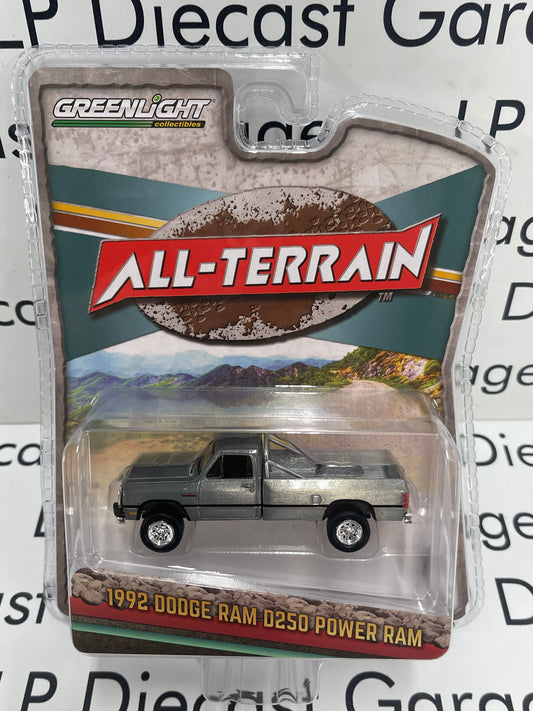 RAW CHASE GREENLIGHT 1992 Dodge Ram D250 Power Ram 1:64 Diecast All Terrain