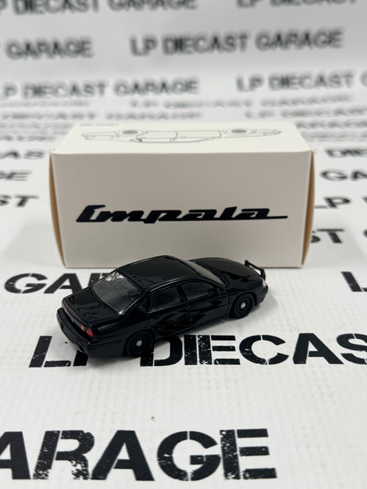 MODEL CAR 2005 Chevrolet Impala Black Unmarked 1:64 Diecast