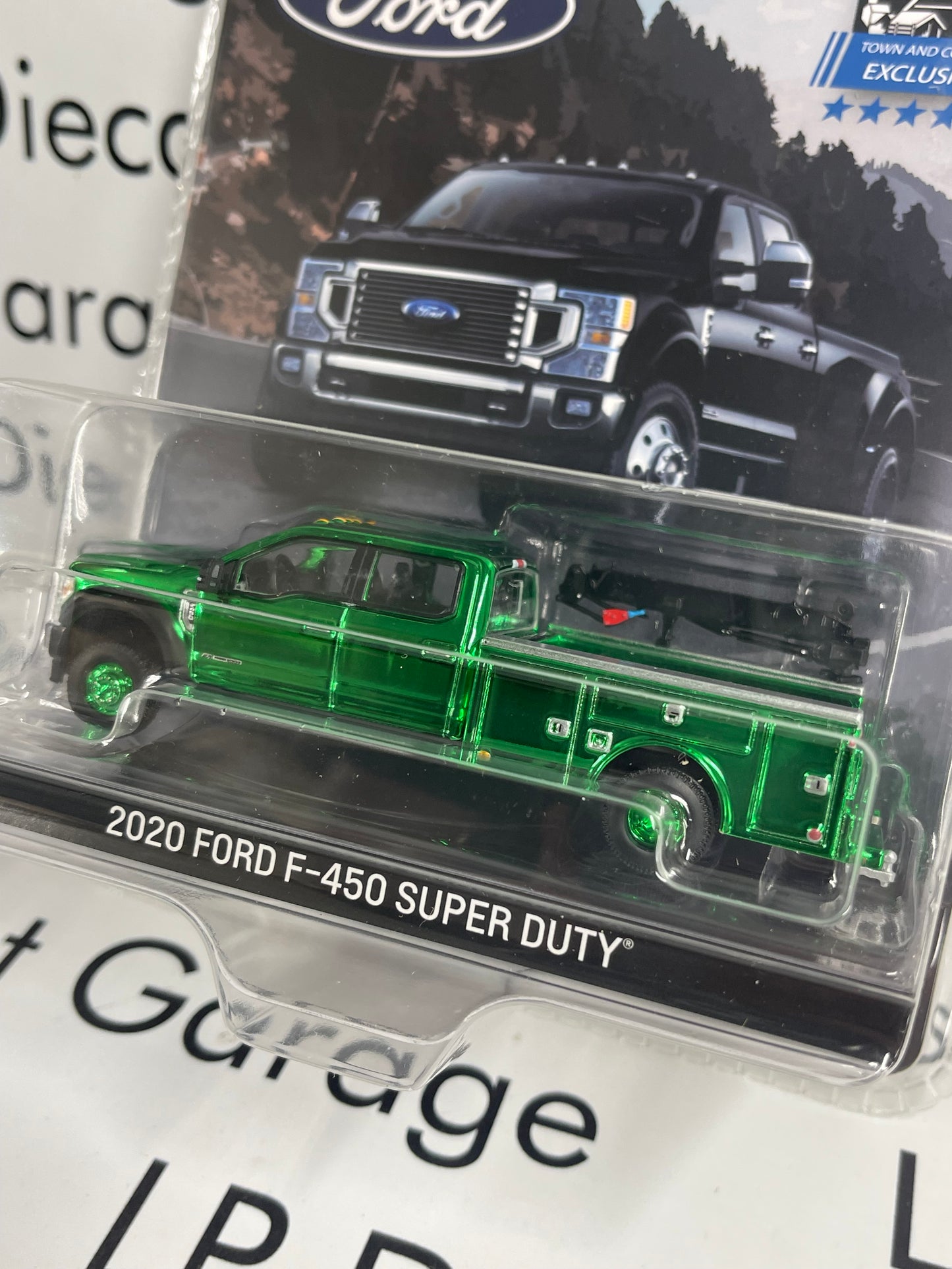 CHROME CHASE GREENLIGHT 2020 Ford F-450 Super Duty Service Truck Black 1:64 Diecast T&C Exclusive