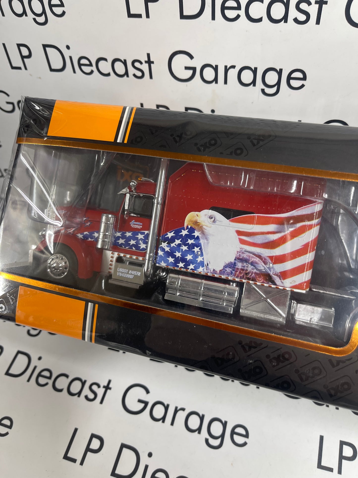 IXO Models 2002 Peterbilt 379 Custom Semi Truck 1:43 Scale Diecast American Eagle