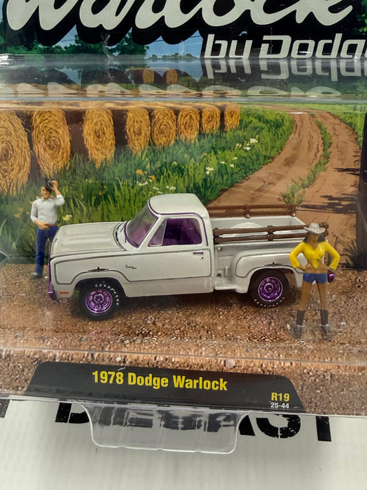 CHASE M2 Diorama 1978 Dodge Warlock Gray 1:64 Diecast w/ Figures