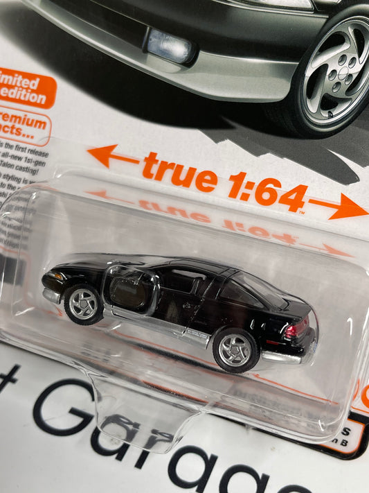 AUTO WORLD 1990 Eagle Talon TSi Black 1:64 Diecast Import Legends