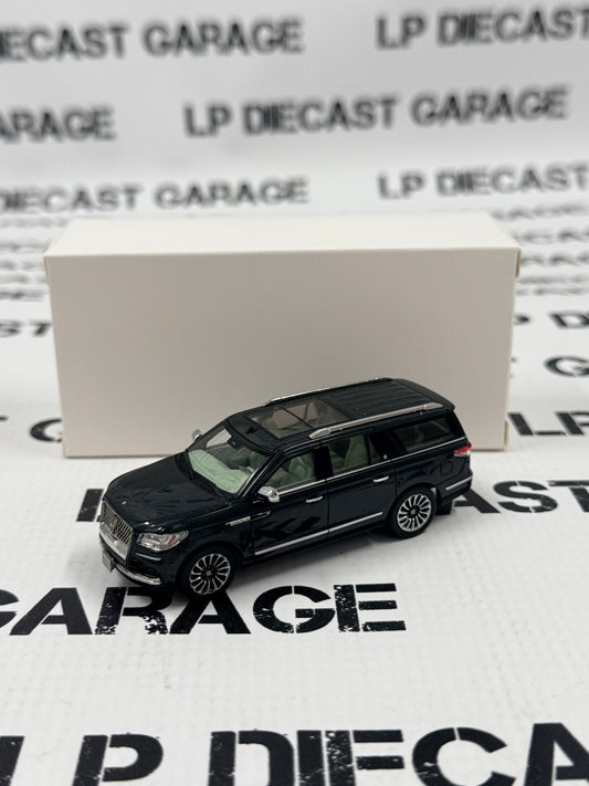 MODEL TRUCK 2024 Lincoln Navigator Dark Green SUV 1:64 Diecast