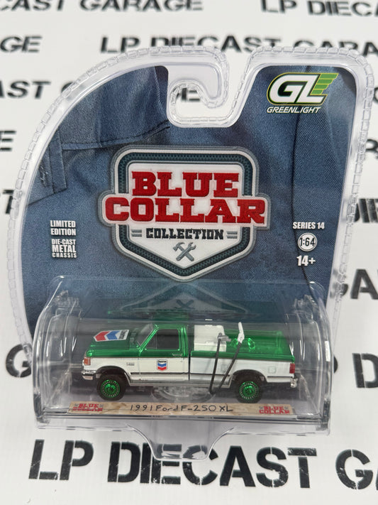GREEN CHASE GREENLIGHT 1991 Ford F-250 XL Chevron 1:64 Diecast Blue Collar