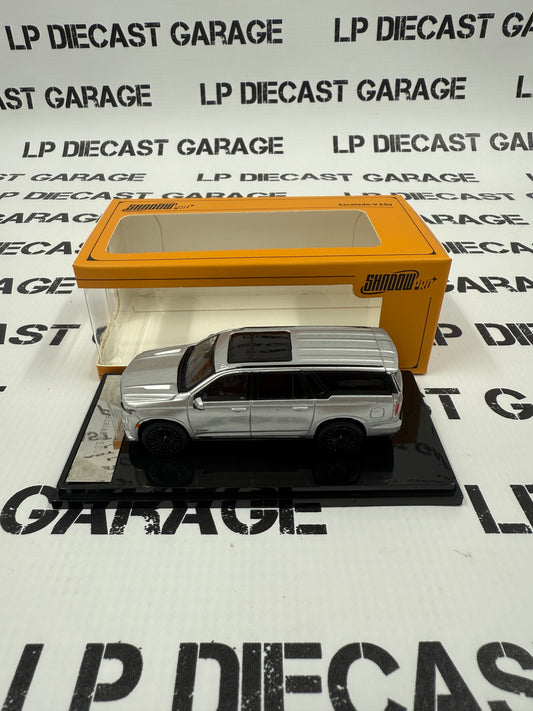 GCD Shadow PRO 2023 Cadillac Escalade ESV Silver 1:64 Diecast
