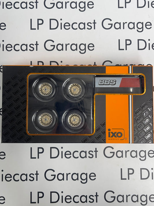 IXO Models Gold w/Chrome Lip BBS Alloy Wheel Set (4) for 1:18 Diecast