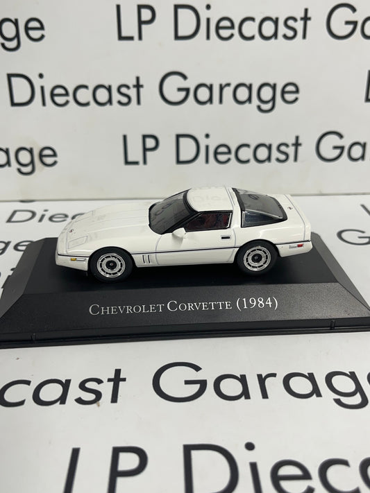EDICOLA 1984 Chevrolet Corvette C4 White 1:43 Diecast