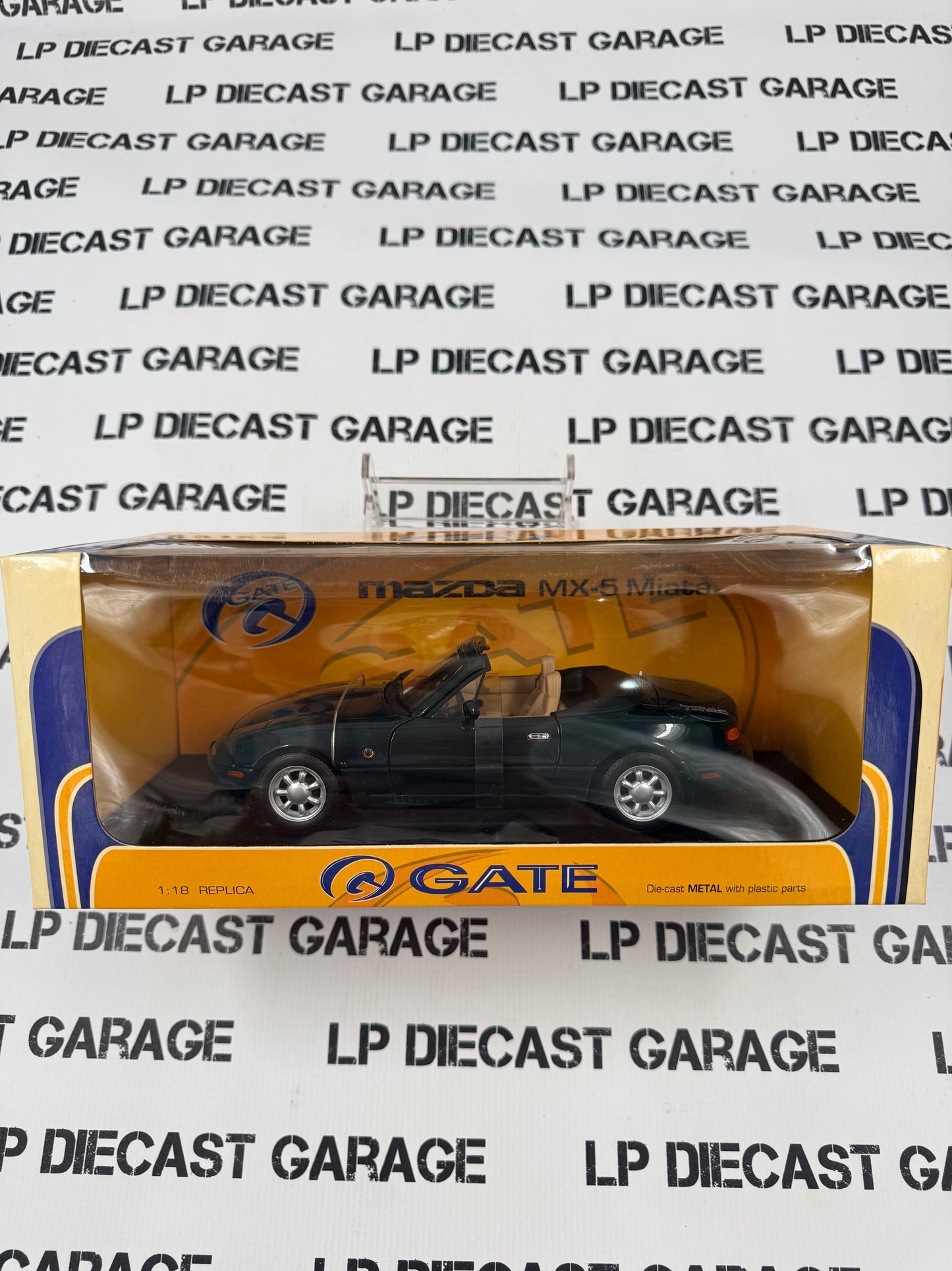 GATE 1991 Mazda Miata MX-5 British Green Convertible 1:18 Diecast