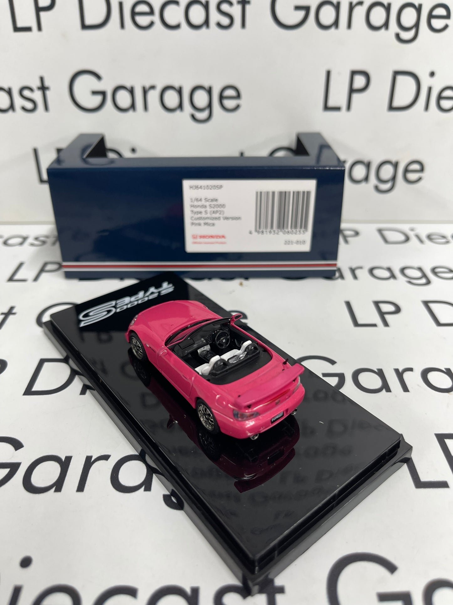 HOBBY JAPAN Honda S2000 Type S AP2 Pink 1:64 Diecast