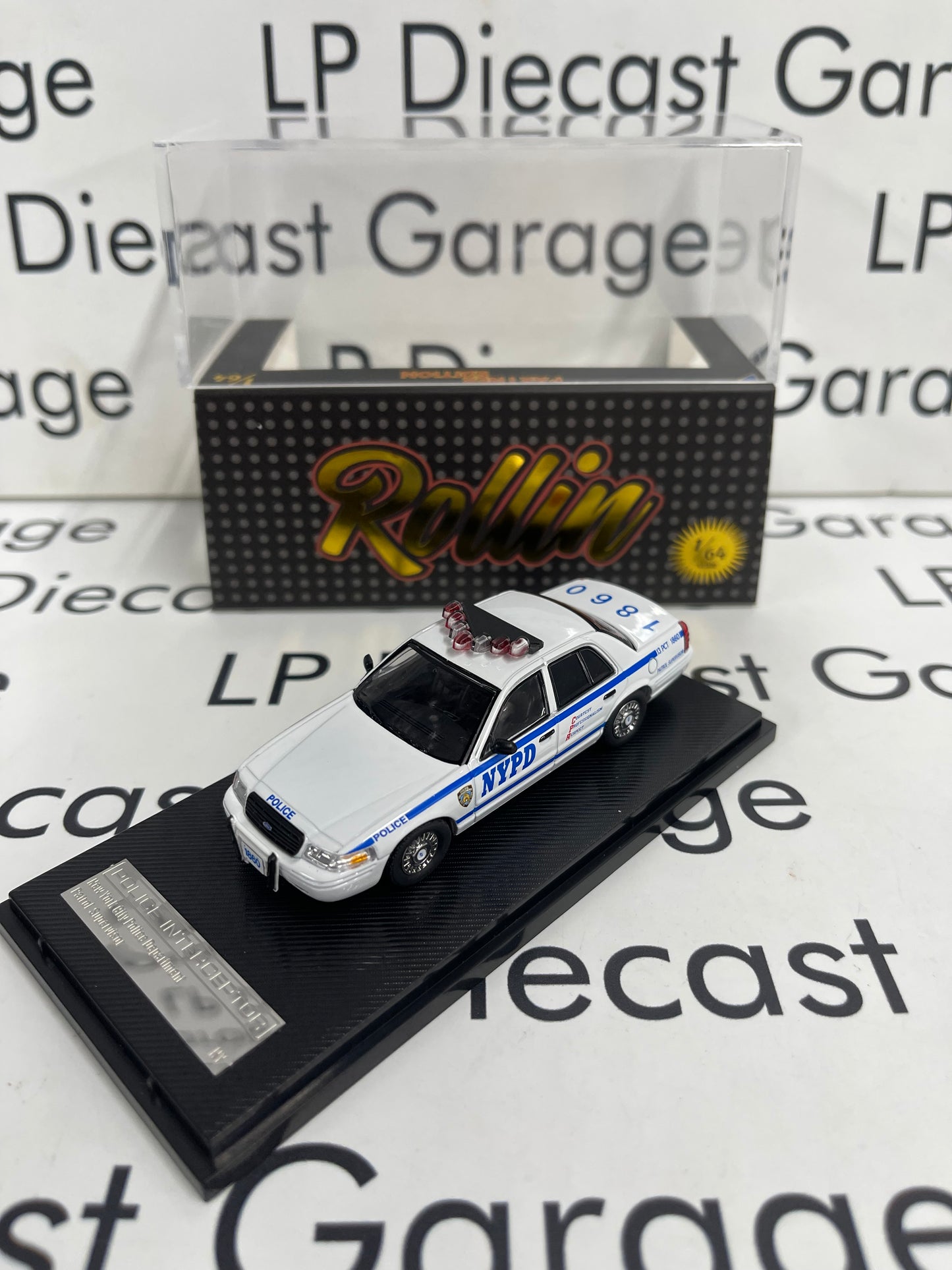 ROLLIN Ford Crown Victoria NYPD New York Police Interceptor White 1:64 Diecast