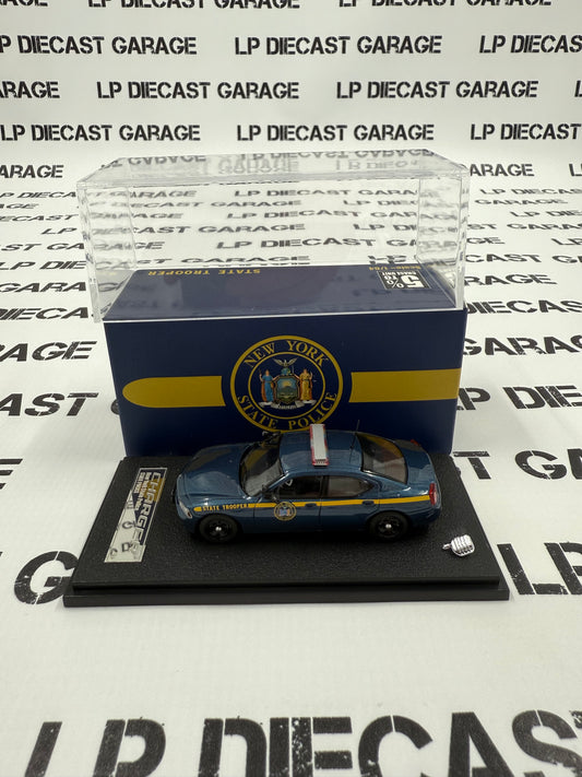 ROLLIN 2008 Dodge Charger New York State Police 1:64 Diecast AUCTION