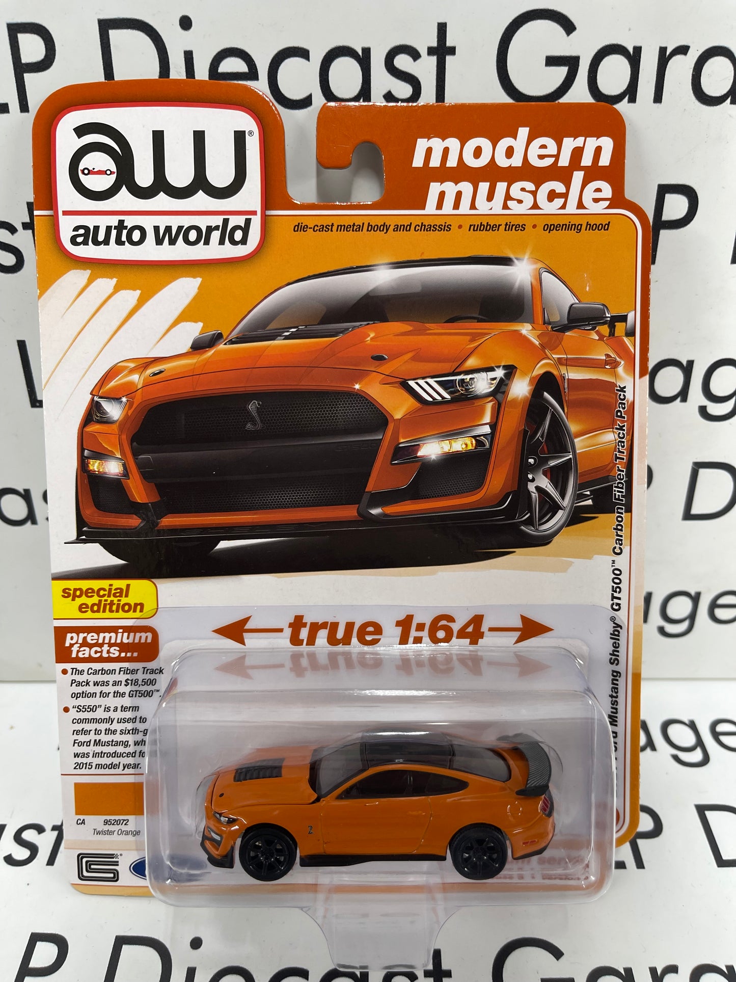 AUTO WORLD 2021 Ford Mustang Shelby GT500 Twister Orange 1:64 Diecast Modern Muscle