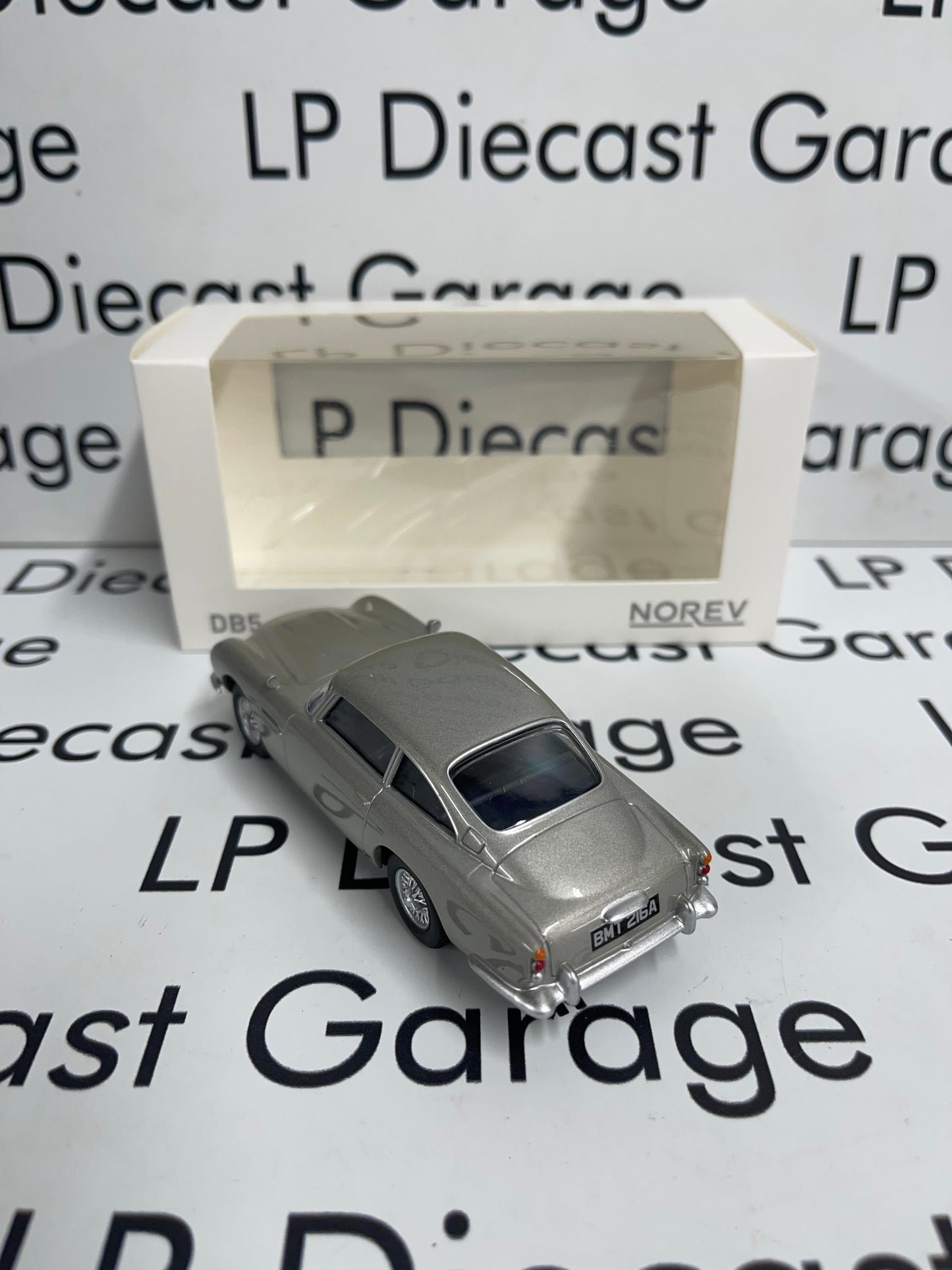 NOREV 1964 Aston Martin DB5 James Bond Silver 1:43 Diecast