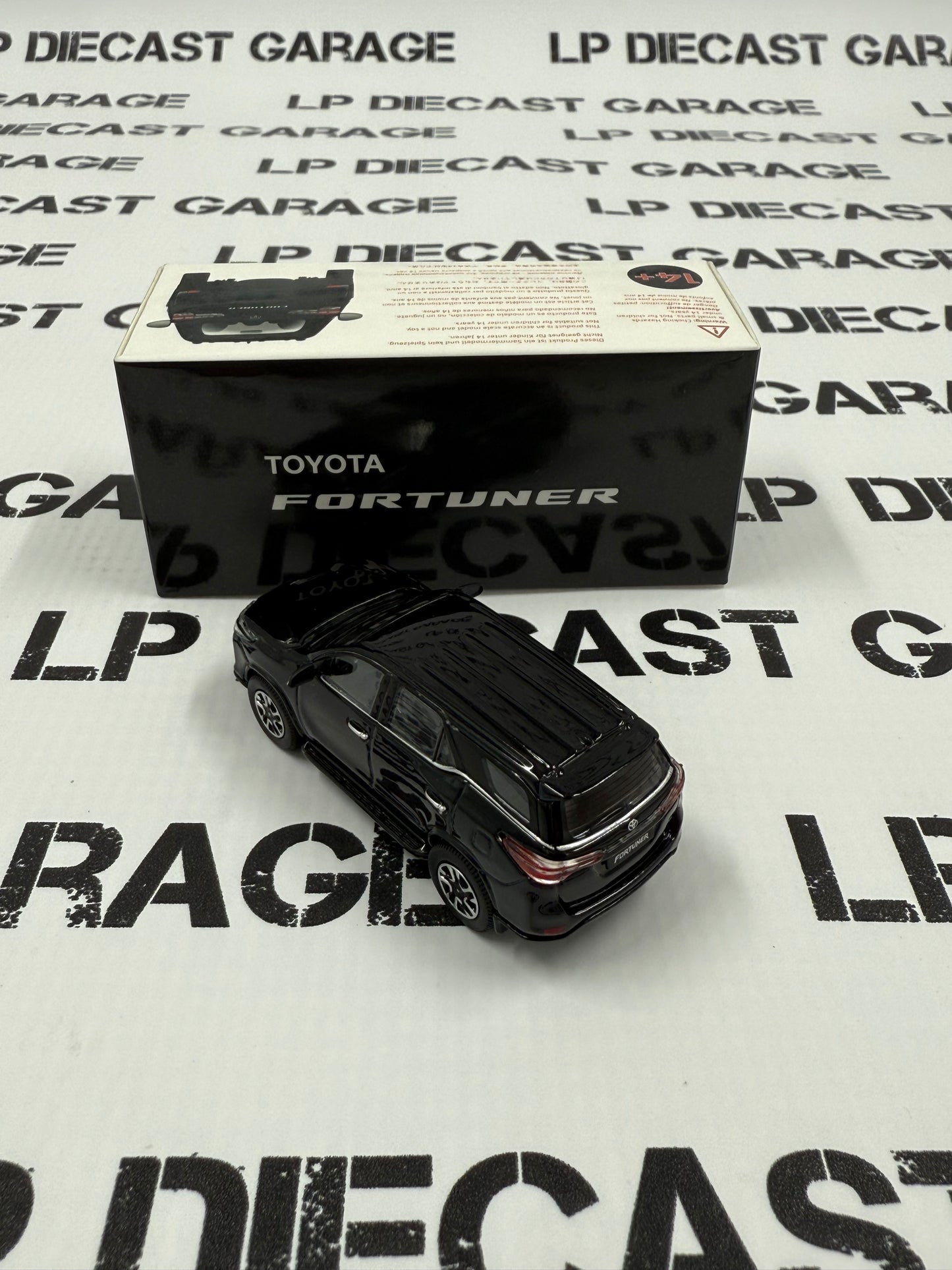 PARA64 2023 Toyota Fortuner LHD Attitude Black 1:64 Diecast