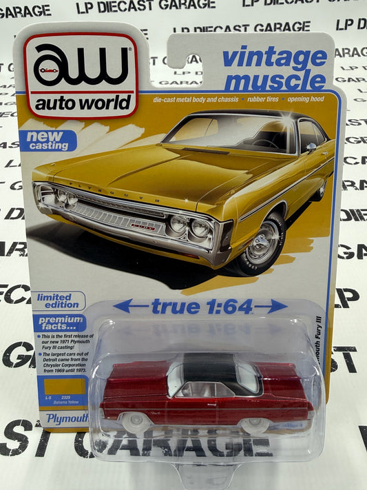 ULTRA RED CHASE AUTO WORLD 1971 Plymouth Fury II Yellow 1:64 Diecast Vintage Muscle