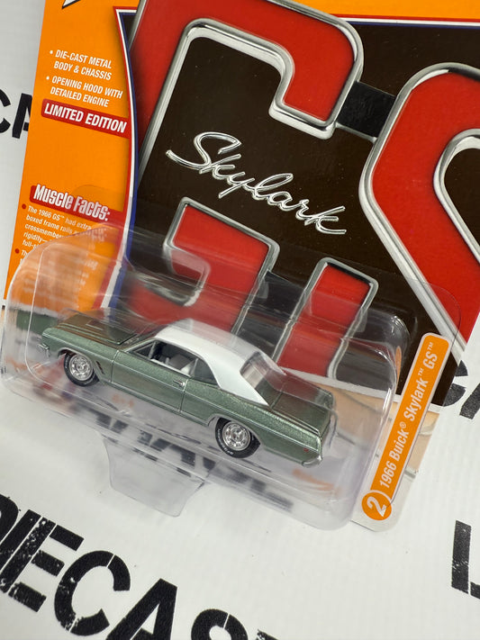 JOHNNY LIGHTNING 1966 Buick Skylark GS Green 1:64 Diecast Muscle Cars USA