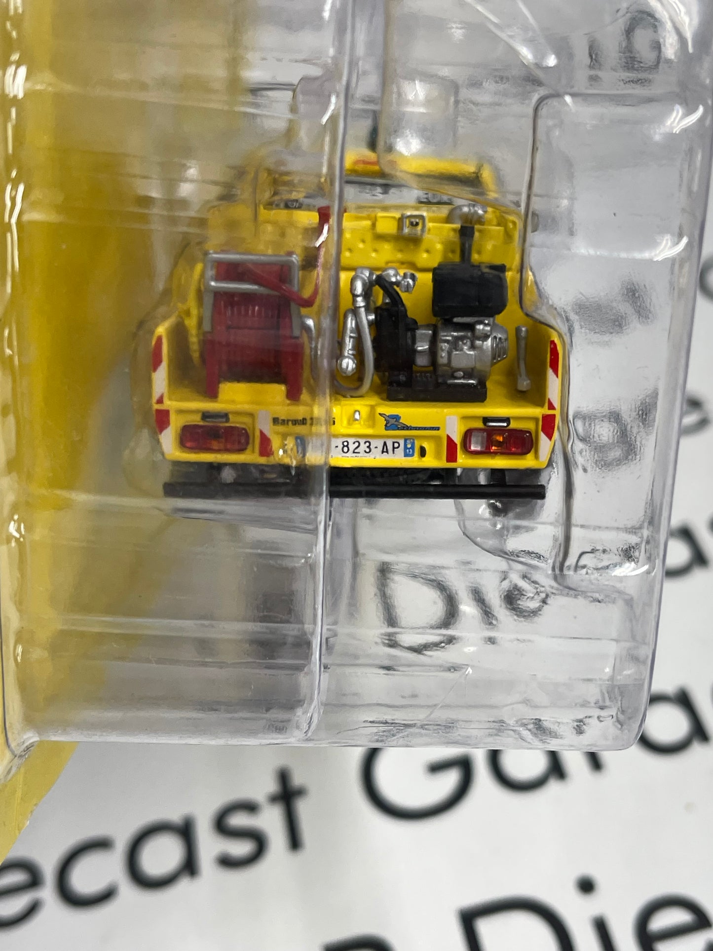 EDICOLA Nissan Baroud Brush Fire Rescue Yellow Truck 1:43 Diecast