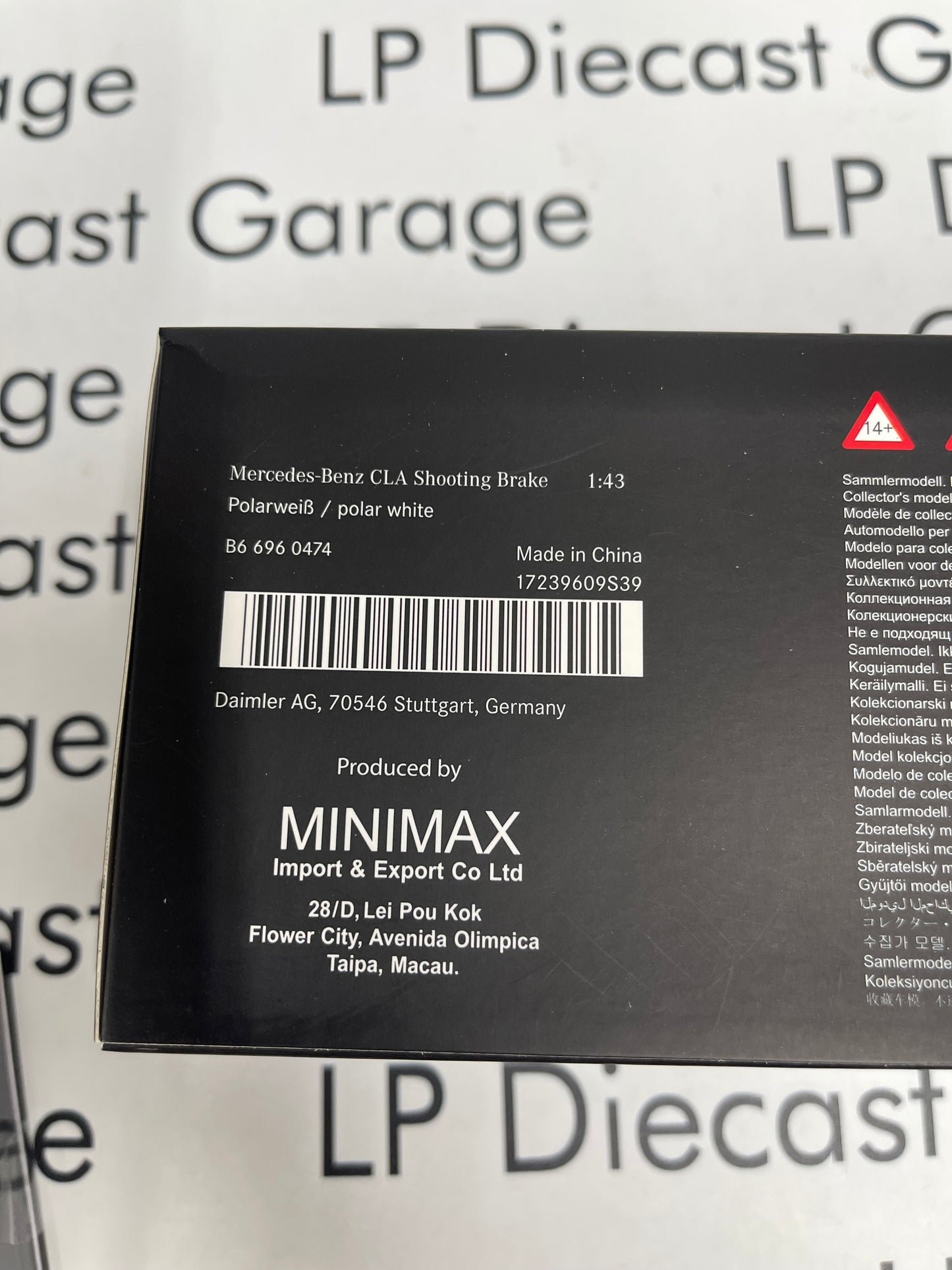MINIMAX Mercedes Benz CLA Shooting Brake Polar White 1:43 Diecast