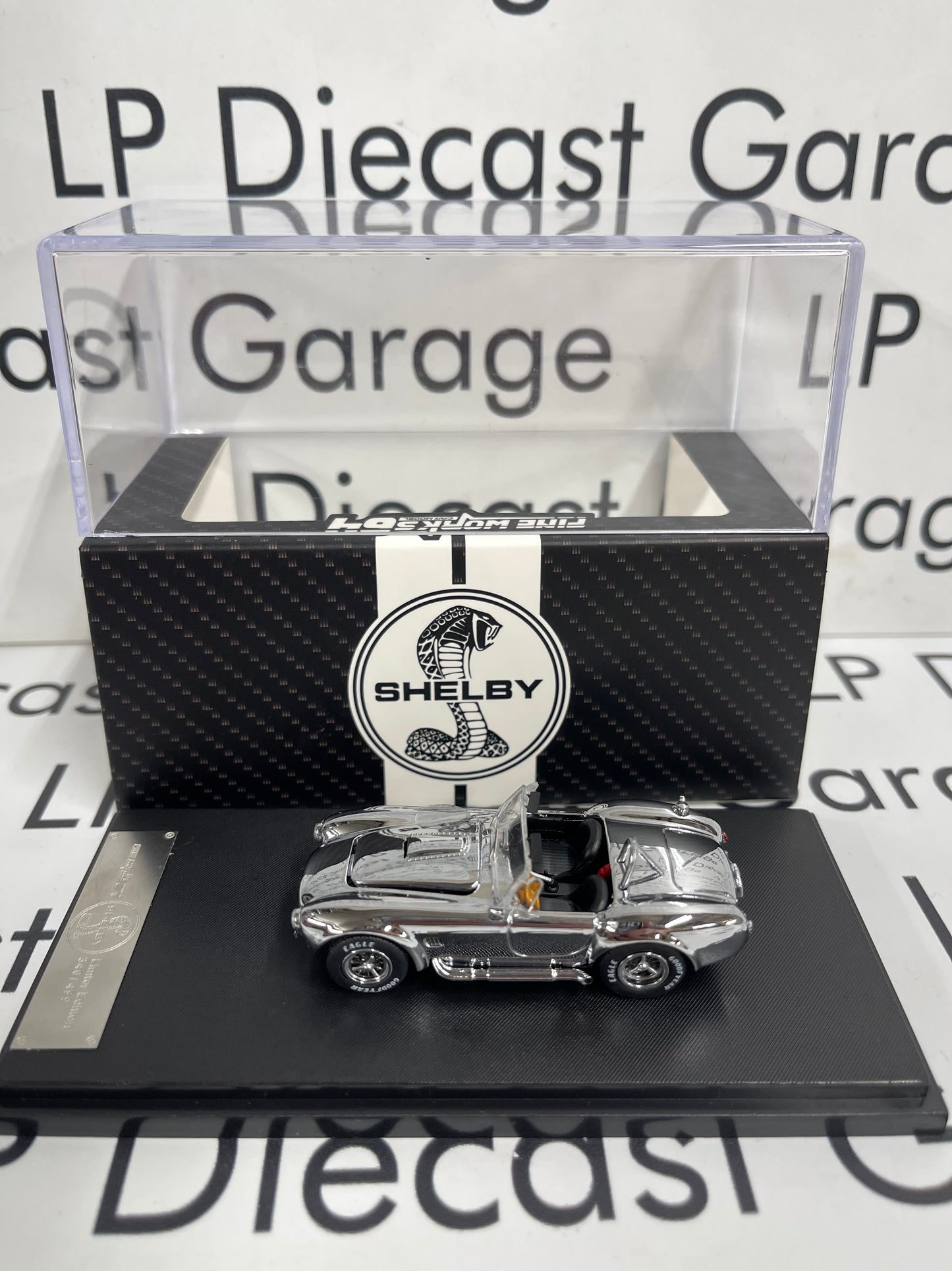 FINE WORKS 64 Shelby Cobra 427 S/C Chrome Limited Edition 1:64 Diecast
