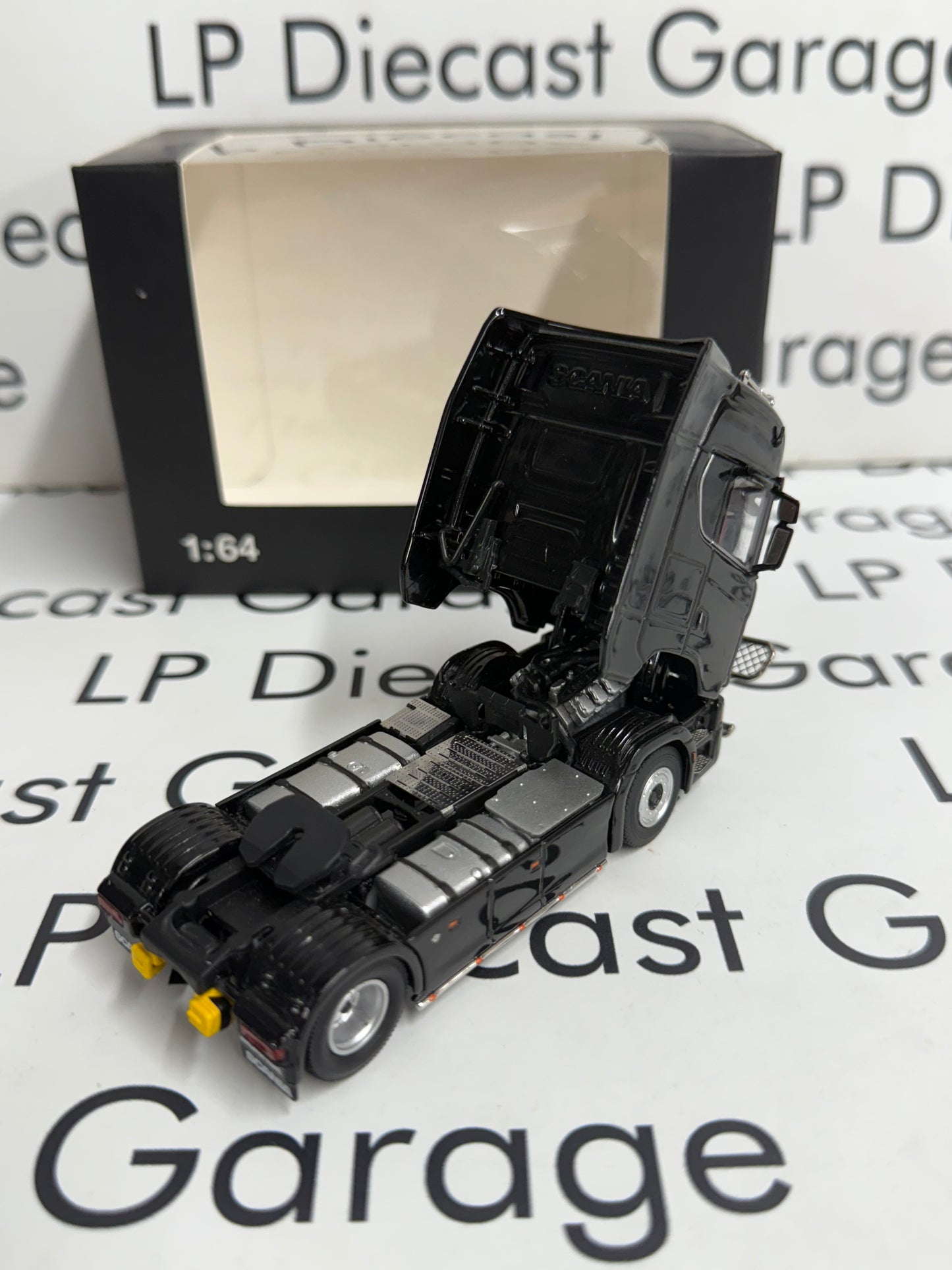 NZG Models 2017 Scania S730 Semi Truck Black 1:64 Diecast