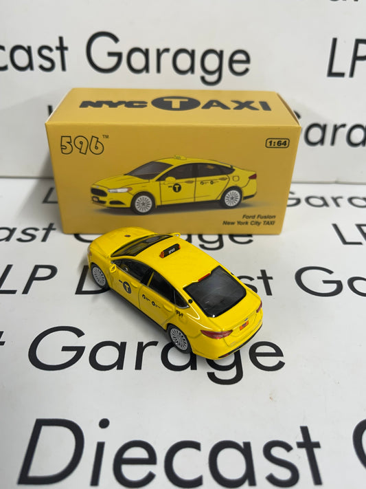 596 Model Ford Fusion NYC Taxi 1:64 Diecast