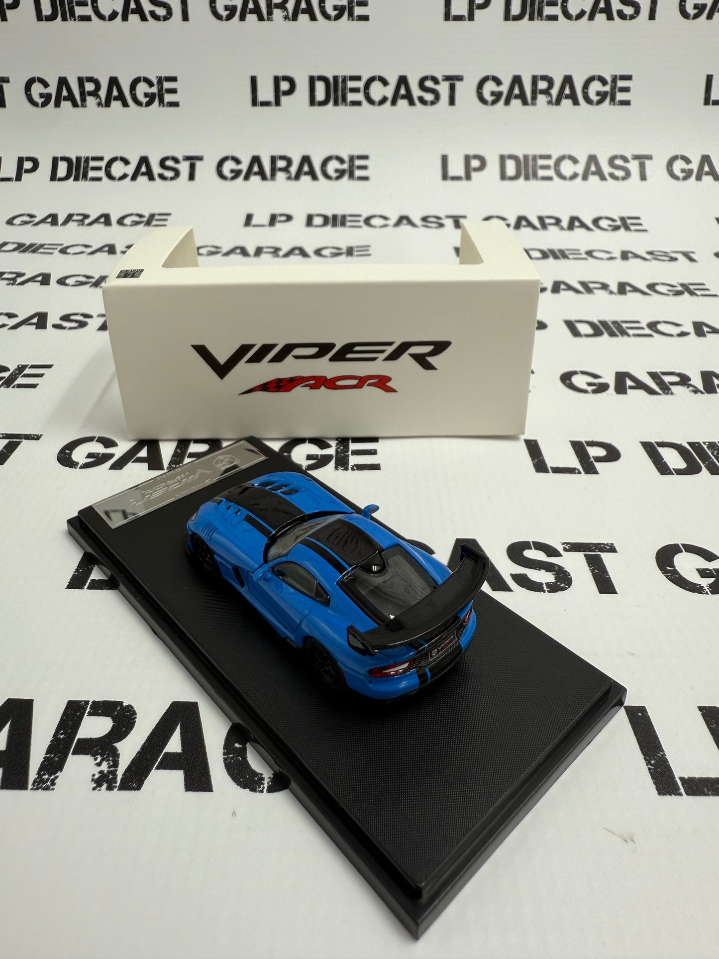 HONE MODEL 64 2017 Dodge Viper ACR Blue 1:64 Diecast
